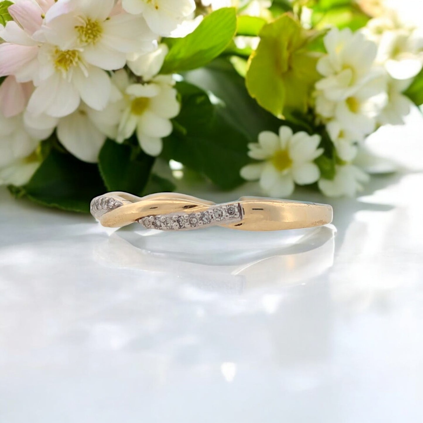 Helena | 10K Yellow Gold | Natural Diamond | Ring