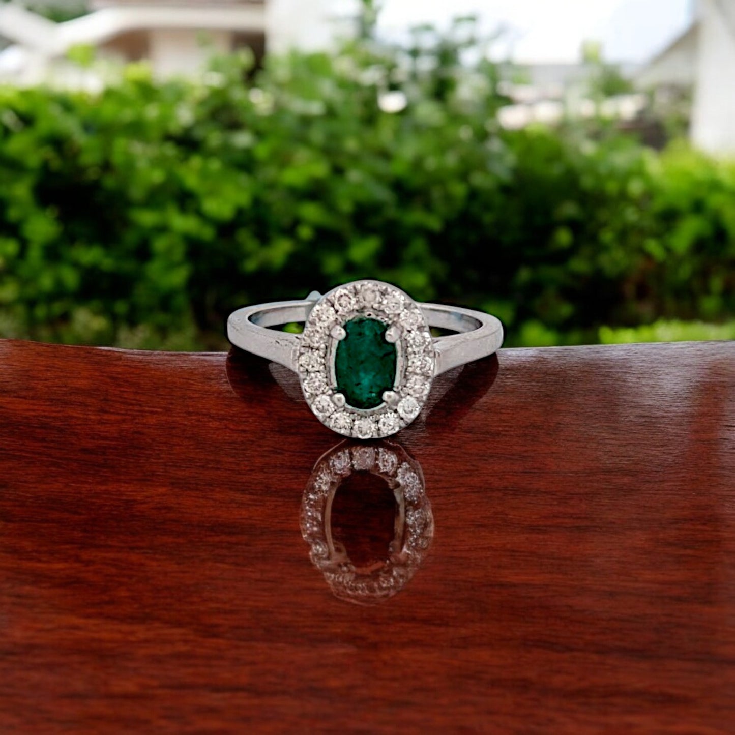 Amara | 14K White Gold | Emerald and Natural Diamond | Ring