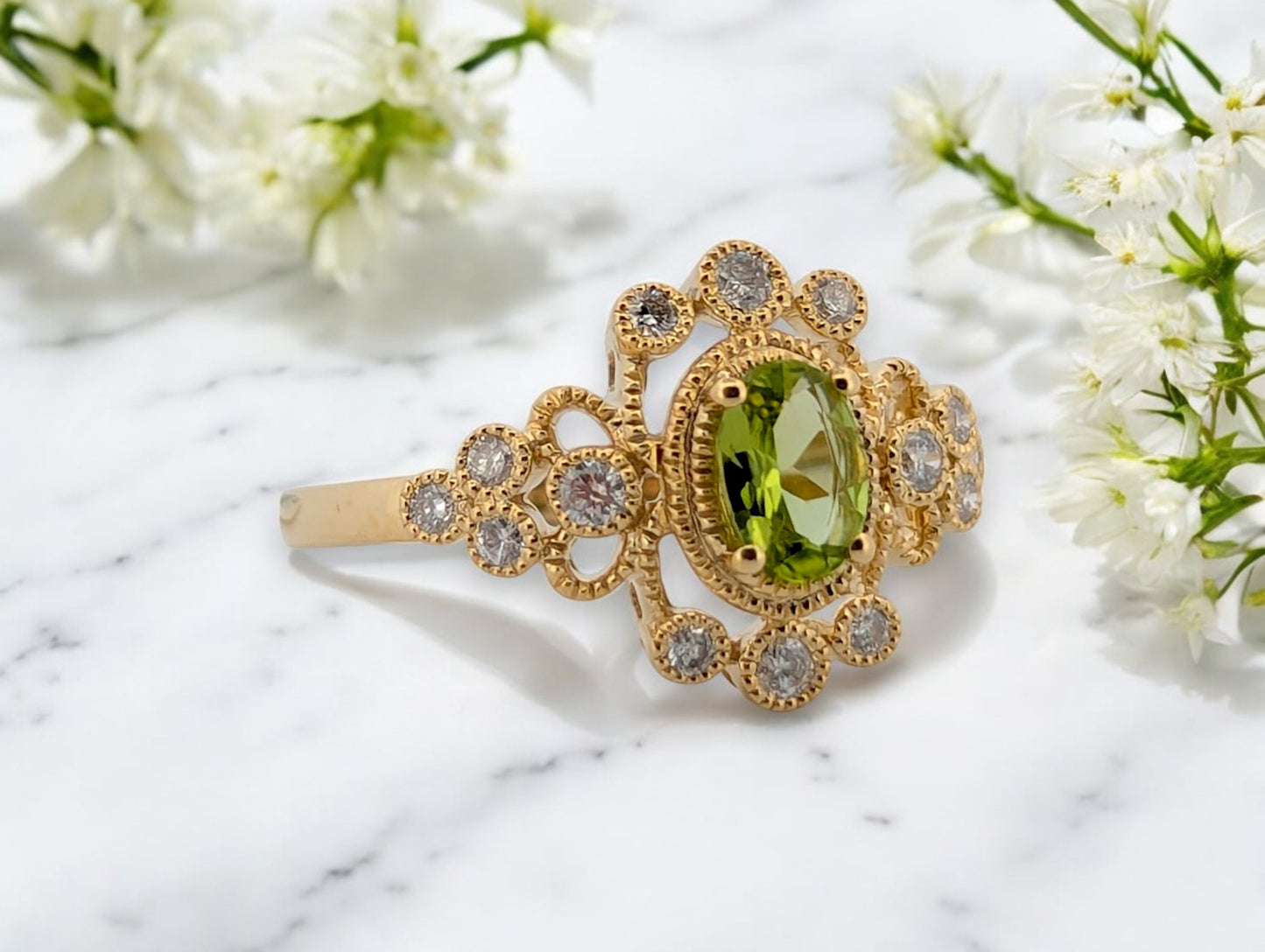 Meadow | 10K Yellow Gold | Peridot and Natural Diamond | Ring