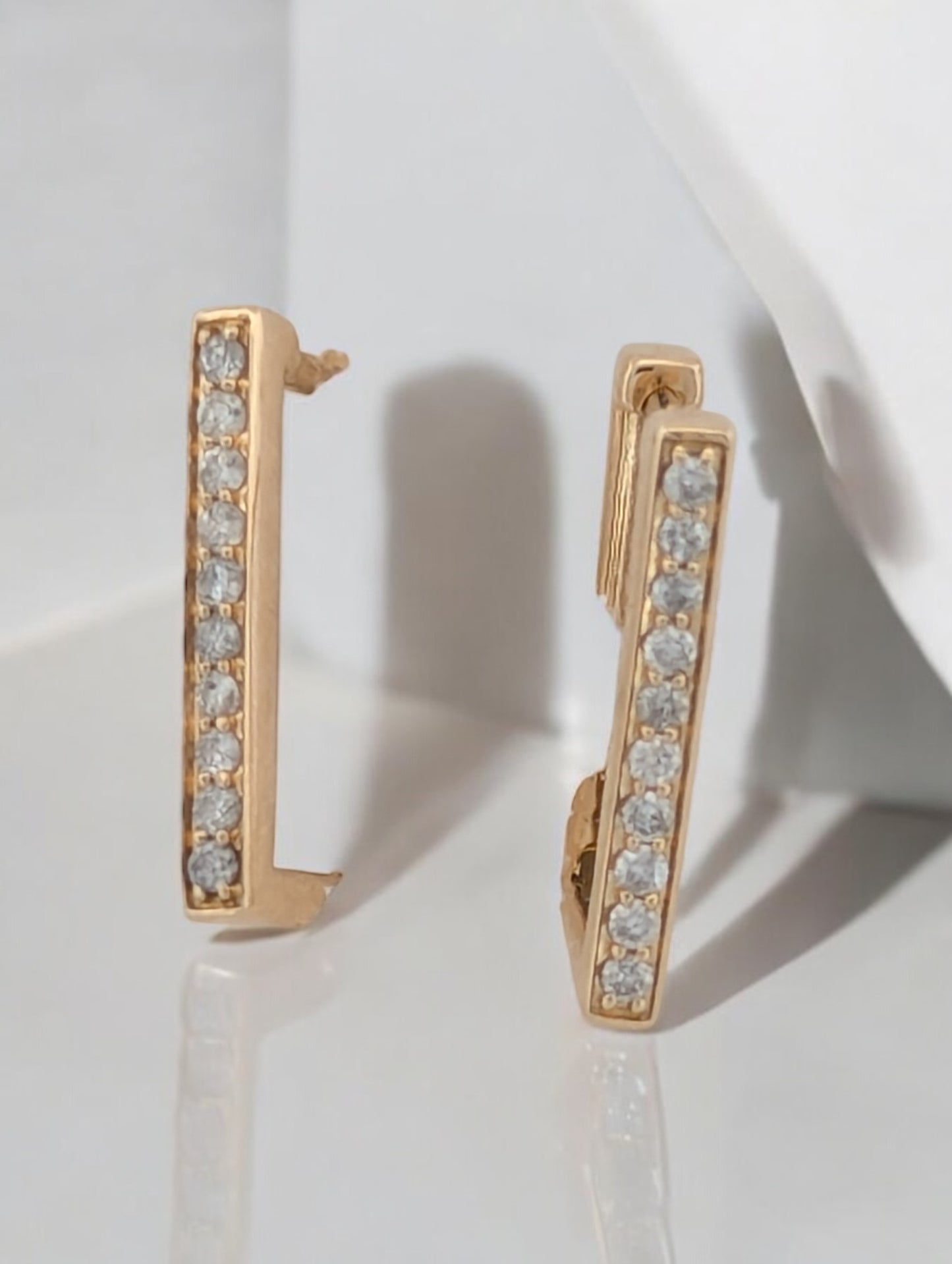 Juniper | 14K Yellow Gold | Natural Diamond | Earrings