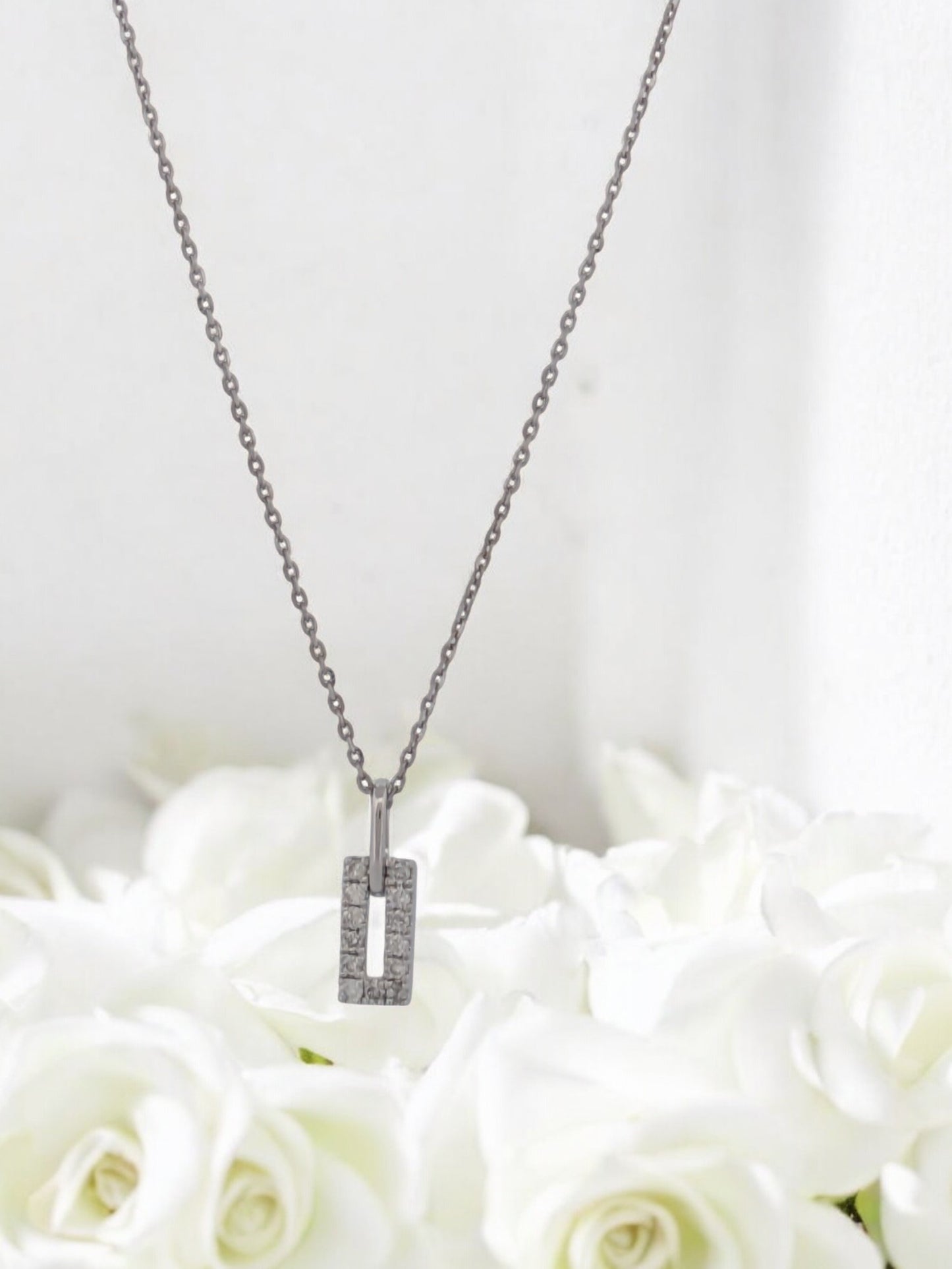 Daisy | 10K White Gold | Diamond | Necklace