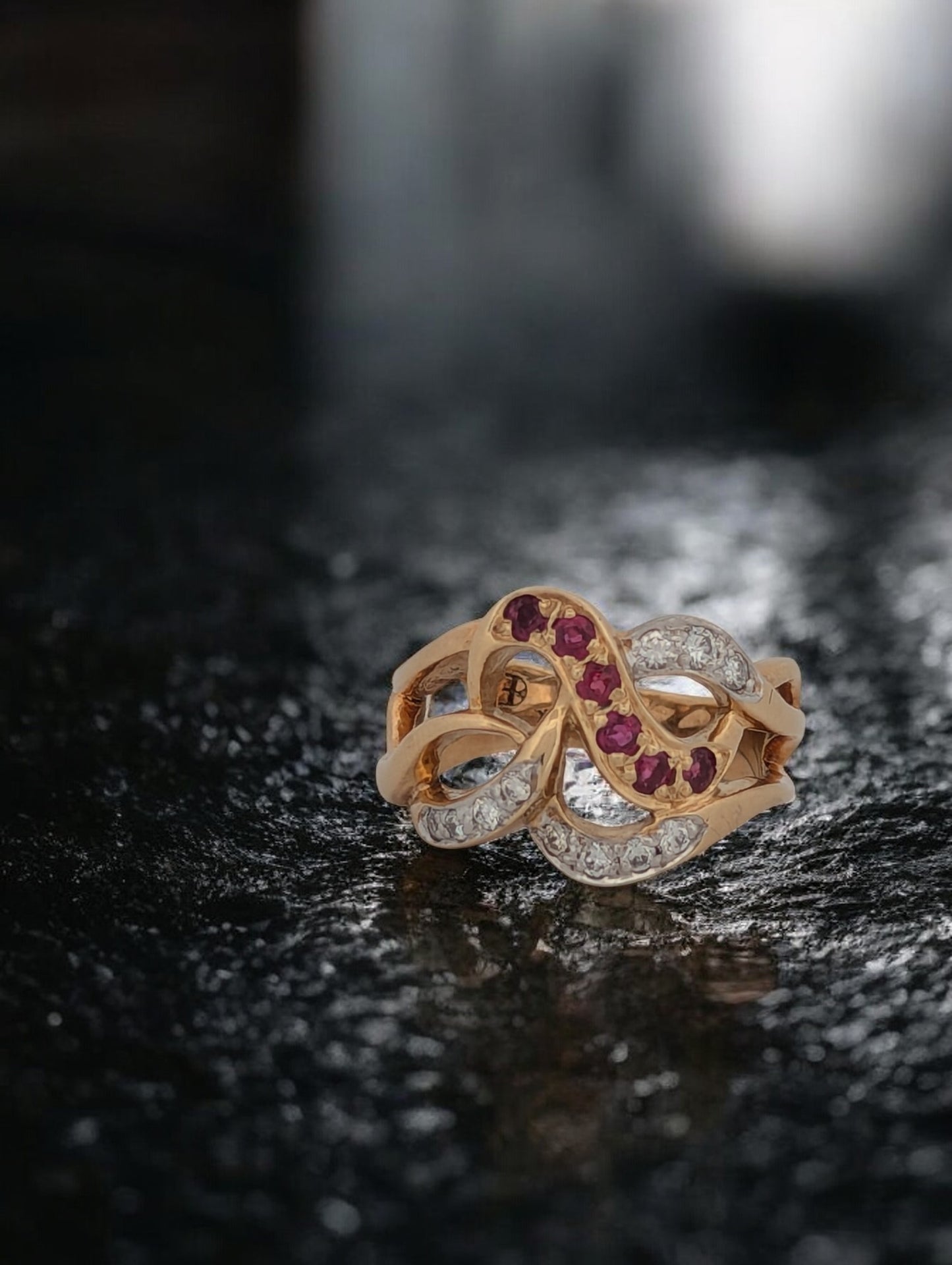 Delphine | 14k Yellow Gold | Diamond and Ruby | Ring