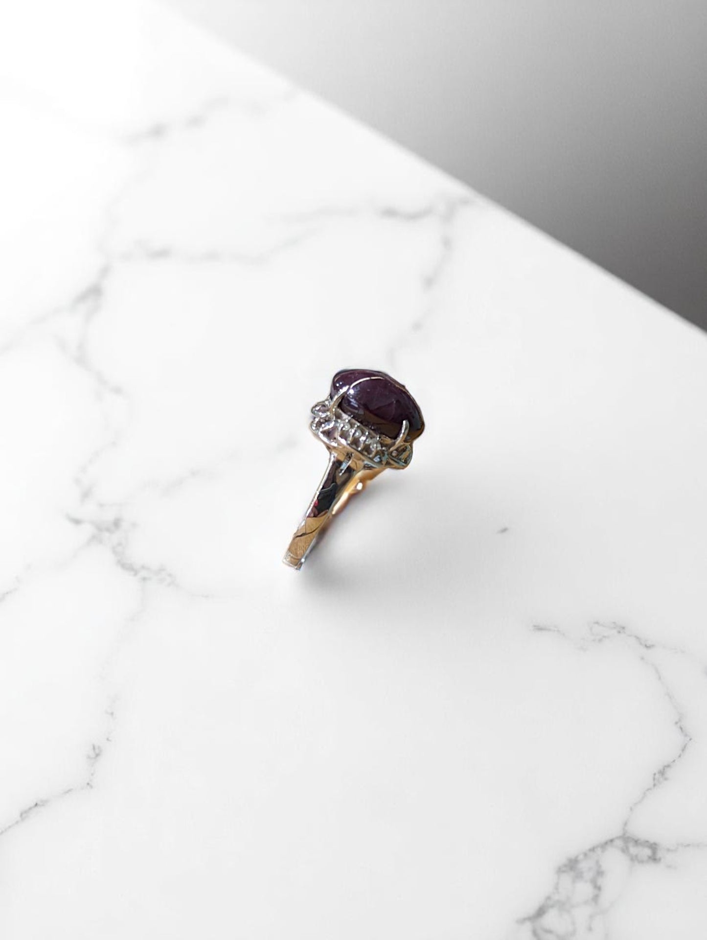 Collins | 18k White Gold Ring with 7 ct Star Ruby & .12 ctw Natural Diamonds – Size 5
