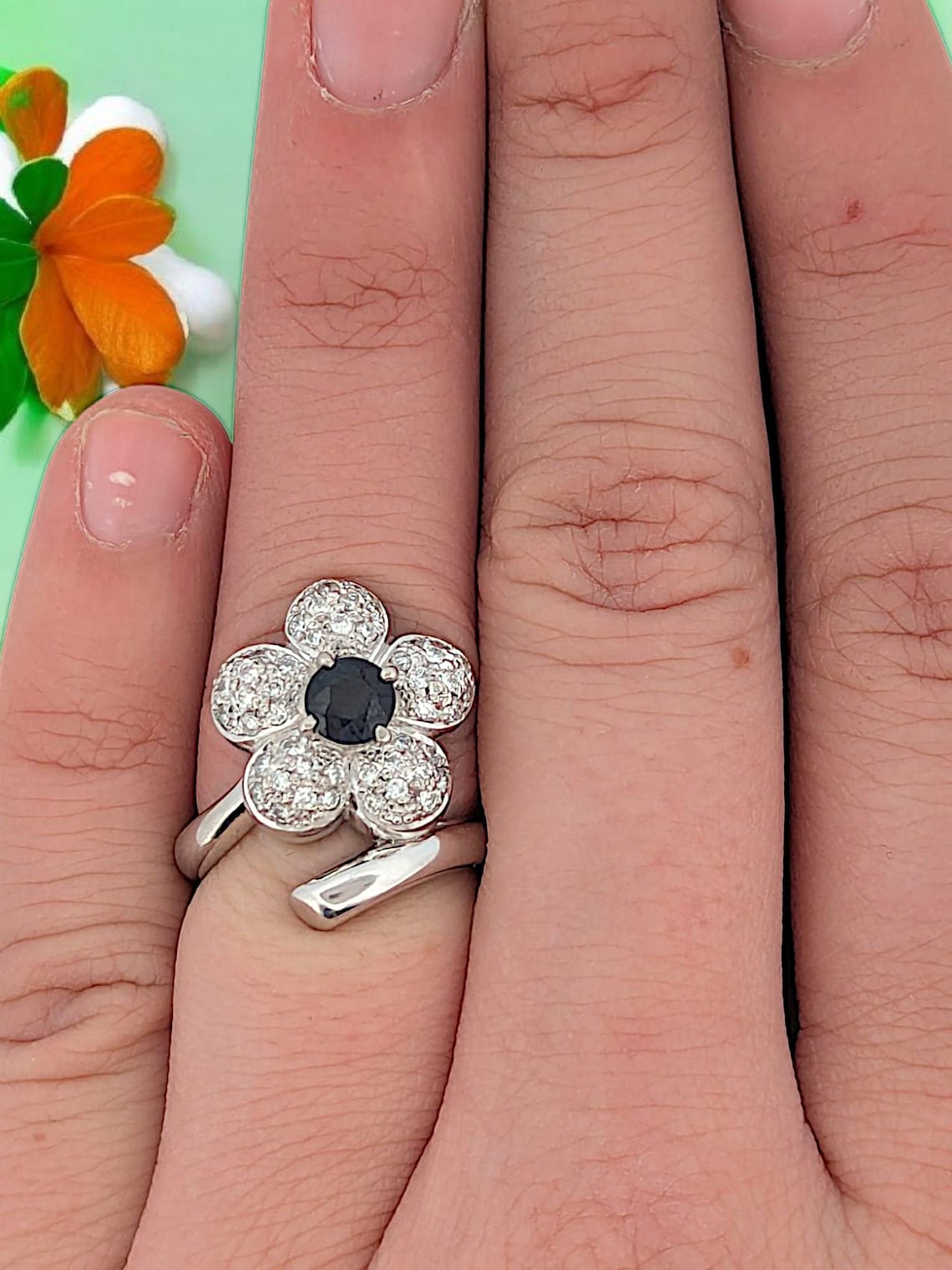 Florence | Platinum | Sapphire and Natural Diamond | Ring