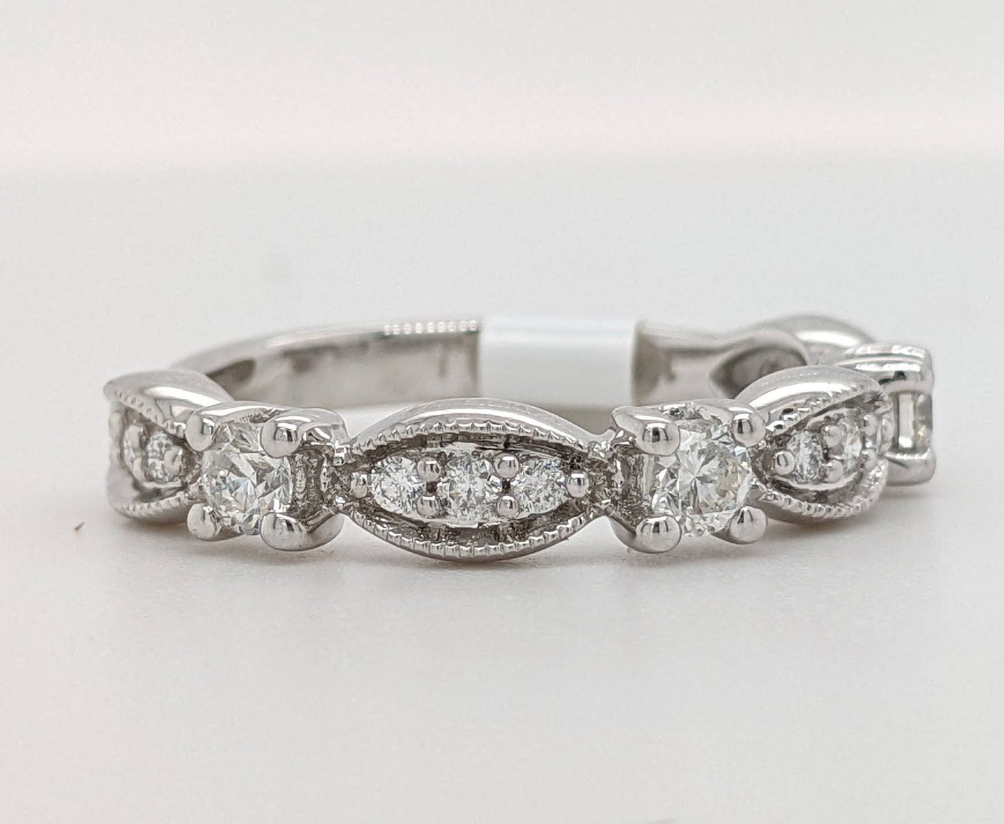 Molly | 10k White Gold | Diamond | Ring