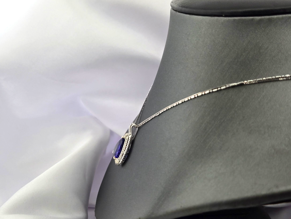 Marianne | 14K White Gold | Tanzanite | Diamond | Necklace