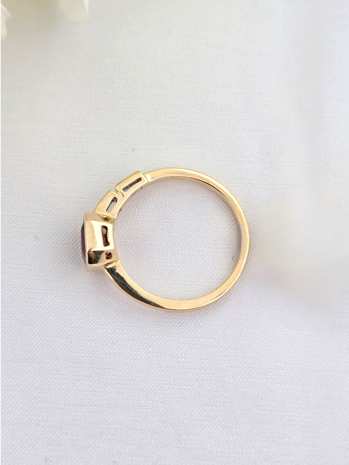 Darci | 10K Yellow Gold | Ruby | Natural Diamond | Ring