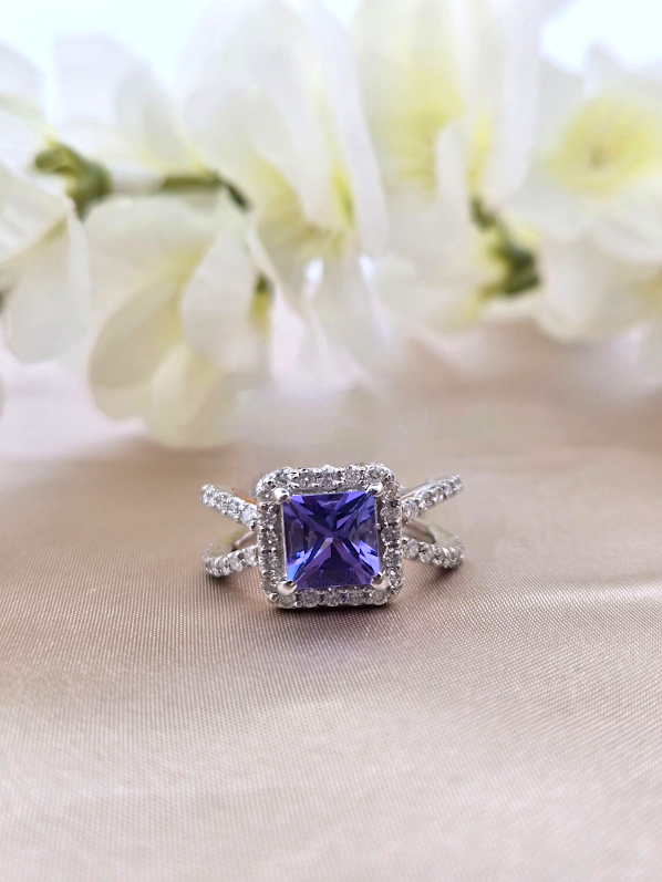 Marlene | 14k White Gold | Tanzanite | Diamond | Ring