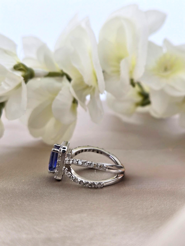 Marlene | 14k White Gold | Tanzanite | Diamond | Ring