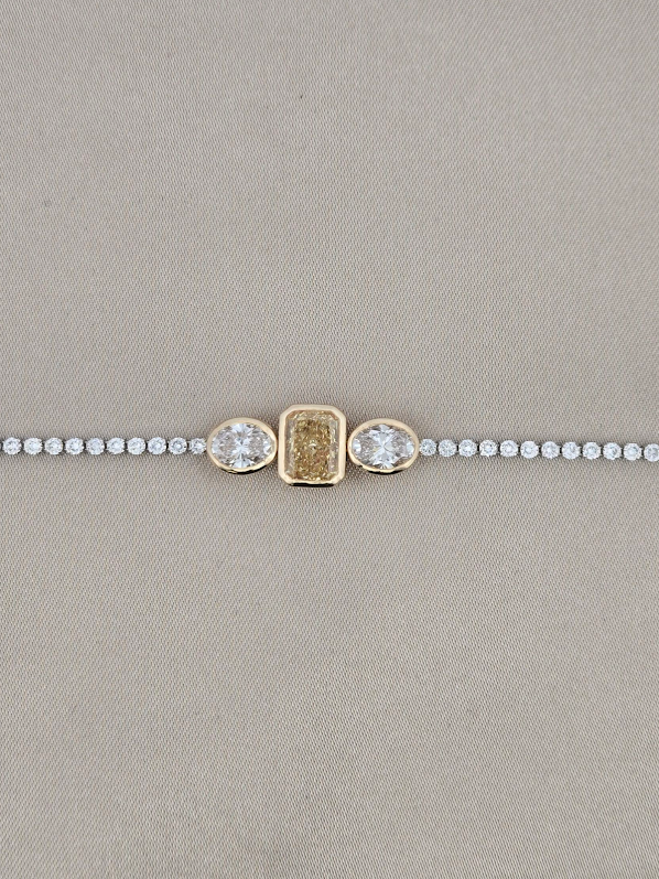 Daffodil | 14K Yellow Gold | Lab Yellow and White Diamonds | Bracelet