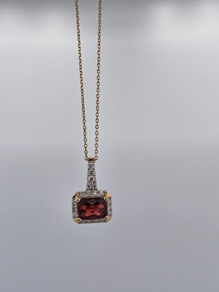 Mandy | 10k Yellow Gold | Garnet | Diamond | Necklace