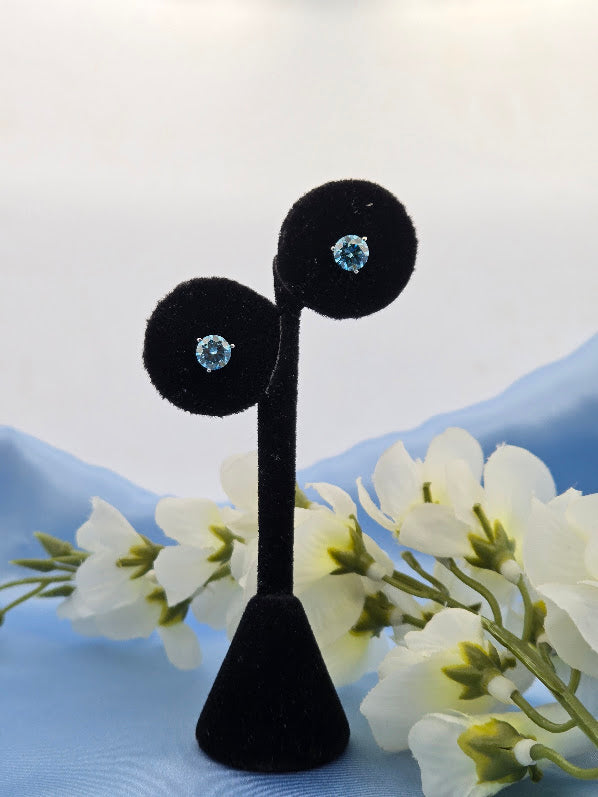 Millie | 14k White Gold | Blue Diamond | Earrings