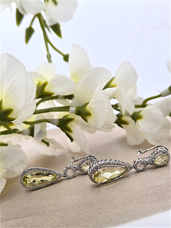 Sorriel | 14k White Gold | Green Quartz & Natural Diamond | Earrings