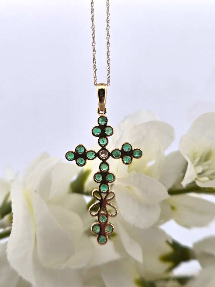 Camille | 14K Yellow Gold | Emerald & Natural Diamonds | Pendant