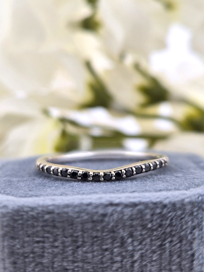 Rune | 14K White Gold | Black Diamond | Ring