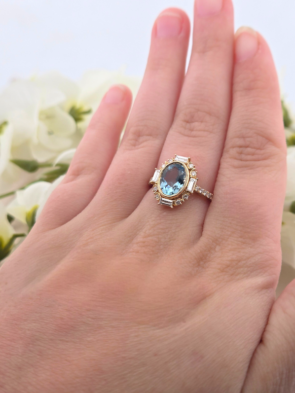 Ellie | 14K Yellow Gold | Aquamarine & Natural Diamonds | Ring