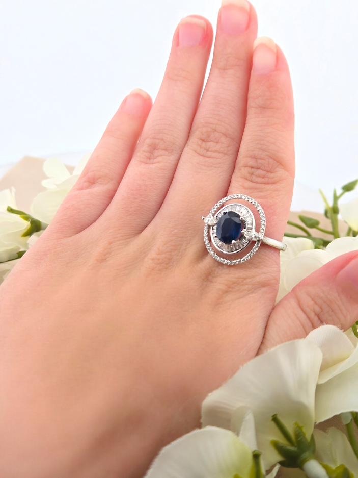 Avaline | 14k White Gold | Sapphire & Natural Diamond | Ring