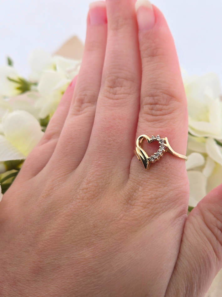 Jenny | 14k Yellow Gold | Natural Diamond | Ring