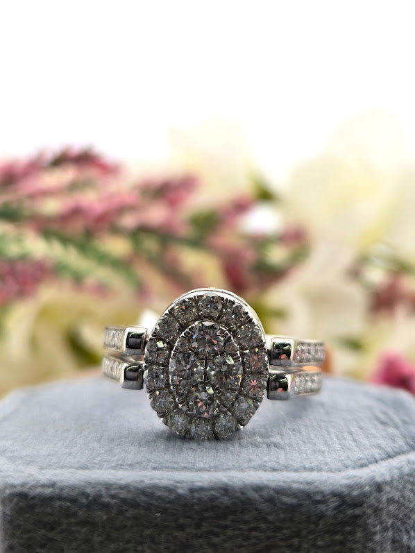 Isolyn | 14k White Gold | Black & White Diamond | Ring