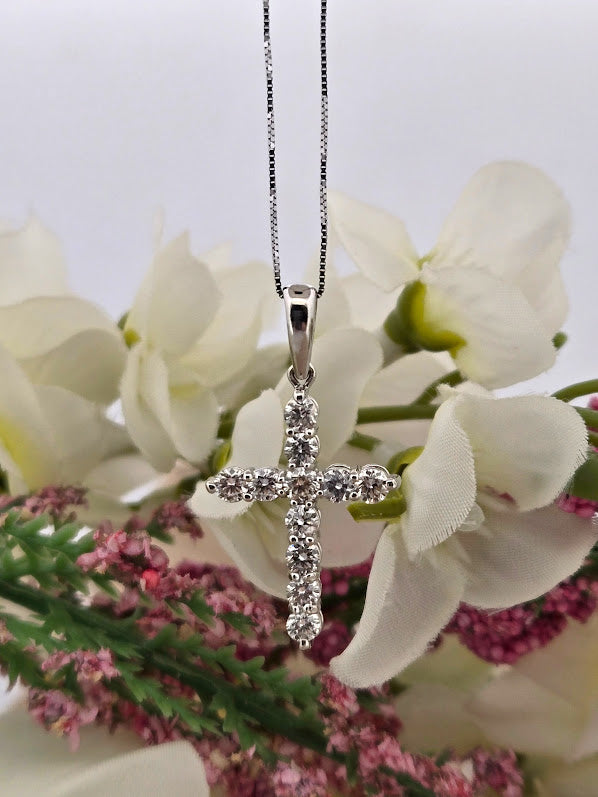Allia | Platinum | Natural Diamond | Pendant