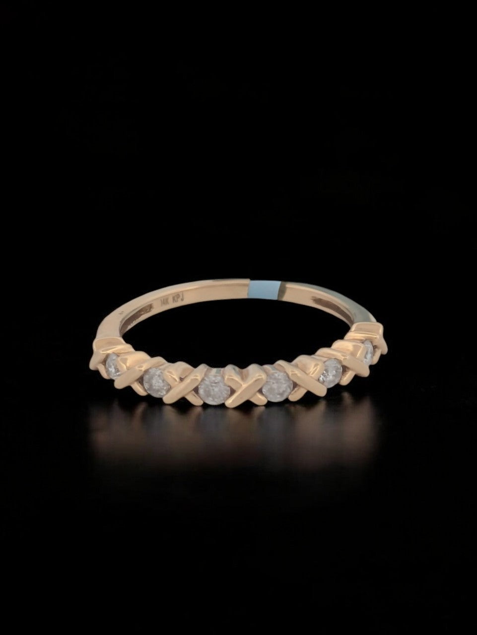 Ellen | 14k Yellow Gold "X and O" Diamond Ring with .25 ctw Natural Diamonds (Size 6.75)