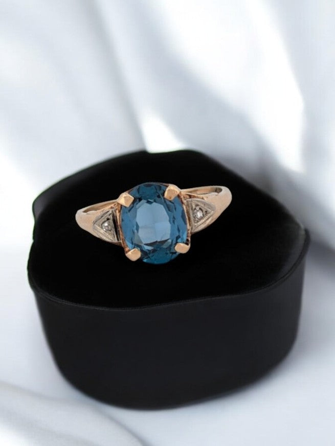 Kelly | Vintage 14k Yellow Gold Ring with 1.5 Carat London Blue Topaz & Diamond Accents | Size 8.5