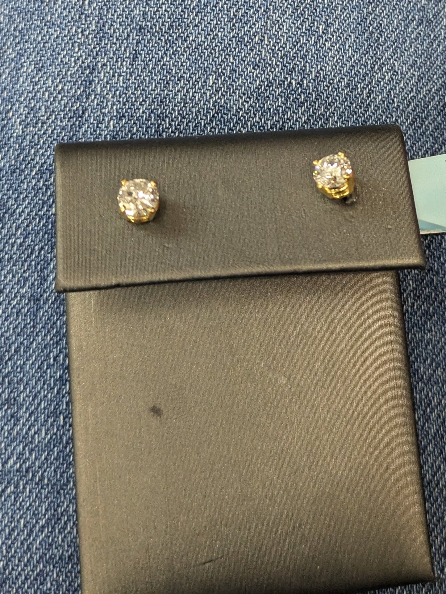 Abigail | .0.9 Tdw Natural Diamonds Stud Earrings| 14k Yellow Gold Martini Setting Earrings| Diamond Stud Earrings