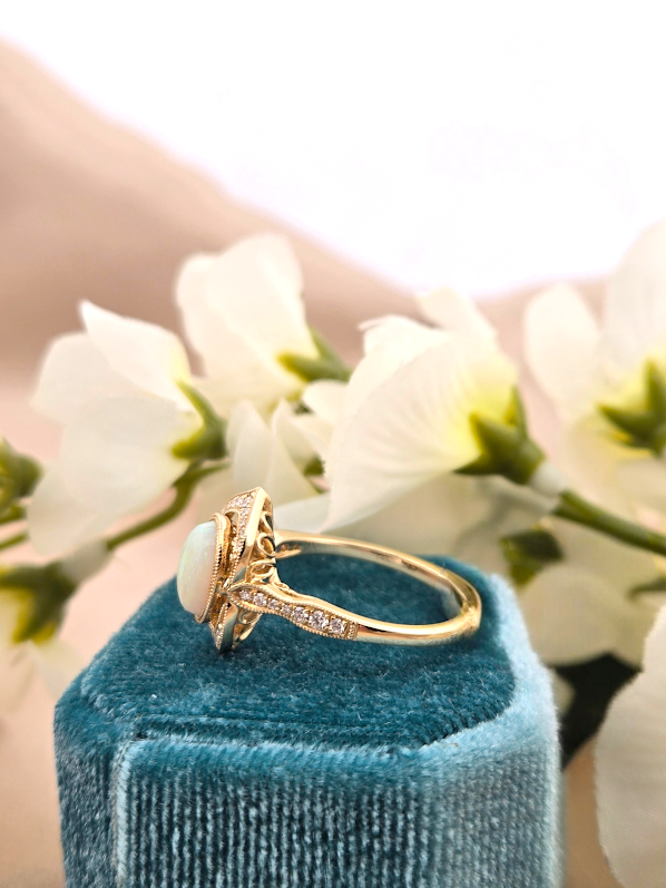 Aveline | 14K Yellow Gold | Opal & Natural Diamond | Ring