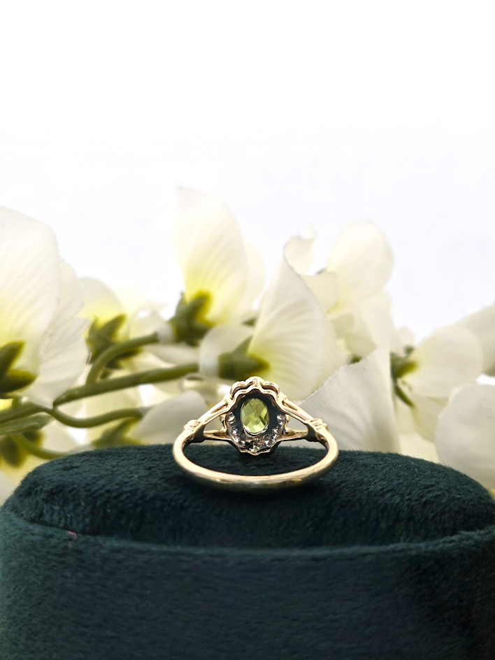 Perry | 10k Yellow Gold | Peridot & Natural Diamond | Ring