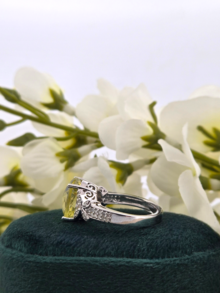 Delora | 14k White Gold | Quartz & Natural Diamond | Ring
