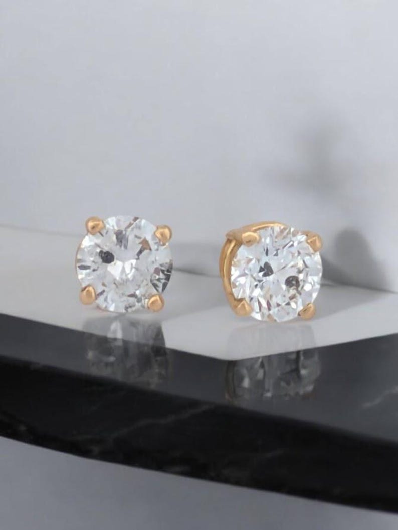 Abigail | .0.9 Tdw Natural Diamonds Stud Earrings| 14k Yellow Gold Martini Setting Earrings| Diamond Stud Earrings